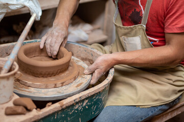 Crafting a ceramic bowl