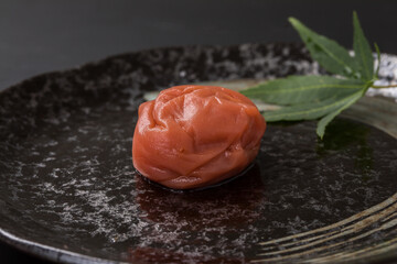 日本の高級梅干し　Japanese high-quality umeboshi