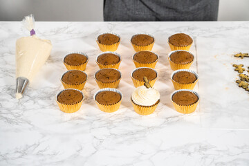 Gingerbread cupcakes