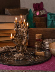 Untraditional method of mental healing. Altar, magical rite for plucking negative energy, cleaning...