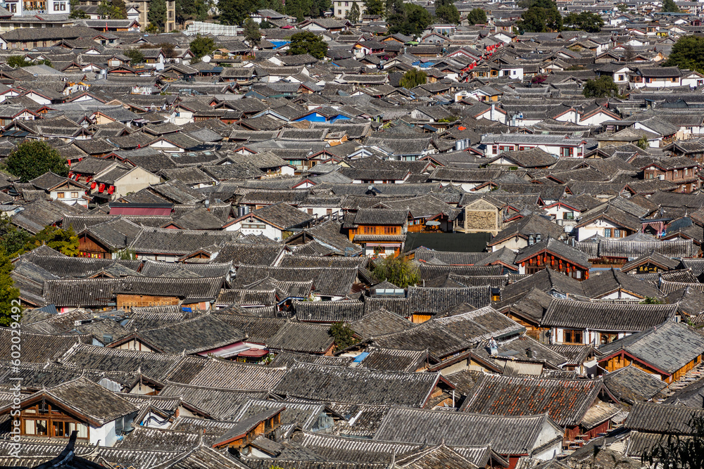 Wall mural Aerial view of the old town of Lijiang, Yunnan province, China