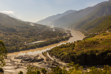 Fototapeta na wymiar Jinsha river near Lijiang, Yunnan province, China