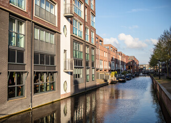 Fototapeta na wymiar Canal in alkmaar