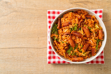 Stir-fried squid or octopus with Korean spicy sauce rice bowl