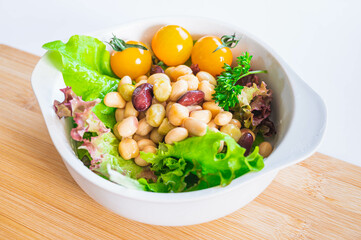 ミックスビーンズのサラダ