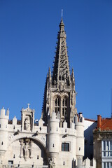 Fototapeta na wymiar Arco de Santa María 
