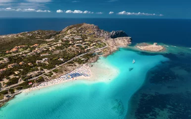 Papier Peint photo Plage de La Pelosa, Sardaigne, Italie Top view of seascape with coastline and sandy beach with crowd people on sunny summer day Sea coast with blue, turquoise  water aerial view. Popular beach La Pelosa Sardinia Italy. Travel holiday 