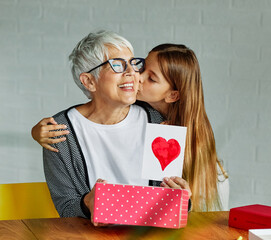 grandmother granddaughter gift present greeting card  birthday mother day family greeting card box...