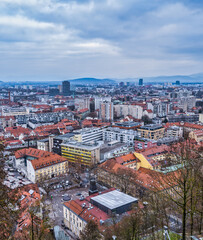 Obraz premium Aerial shot of Ljubljana city buildings on a clooudy afternoon, Ljubljana, Slovenia