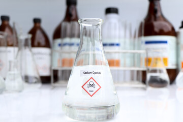 Sodium Cyanide Solution, Hazardous chemicals and symbols on containers
