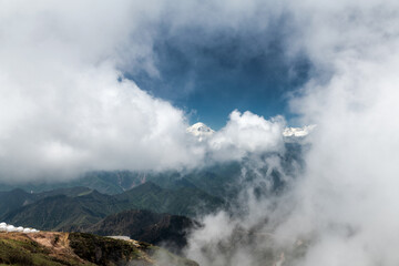 Niubei Mountain sea of clouds in Western Sichuan plateau, Sichuan province, China.