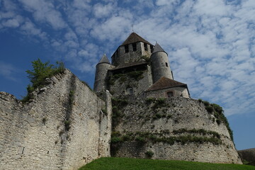 La tour César de Provins