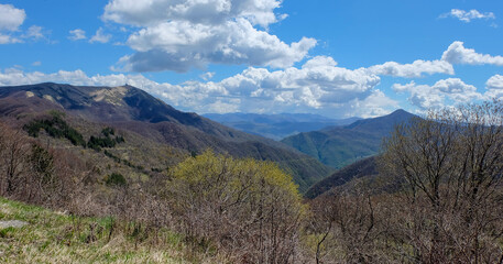 Piemont Gebirge in Italien - Parco Naturale Regionale dell'Antola