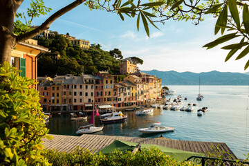 Panorama of marina bay in Portofino village, Liguria, Italy - obrazy, fototapety, plakaty