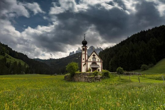 Val di Funes Dolomiten Timelapse Zeitraffer 