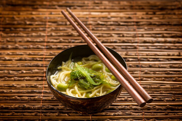 Japanese noodles with seaweed and edamame