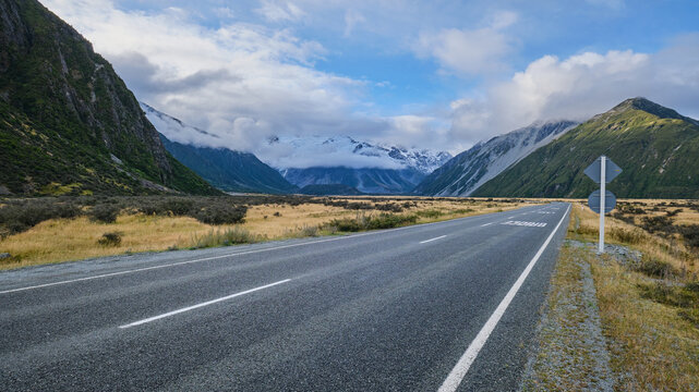 State Highway 80 road towards Aoraki Town and Mount Cook