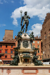 Obraz premium Fountain of Neptune in the historic old town, Bologna, Emilia - Romagna, Italy