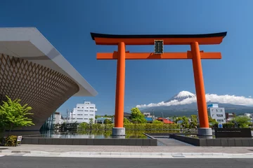 Badkamer foto achterwand Fuji world heritage center building with mt. Fujisan, Fujinomiya © Blanscape