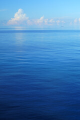 Obraz premium Blue water surface of Caribbean sea