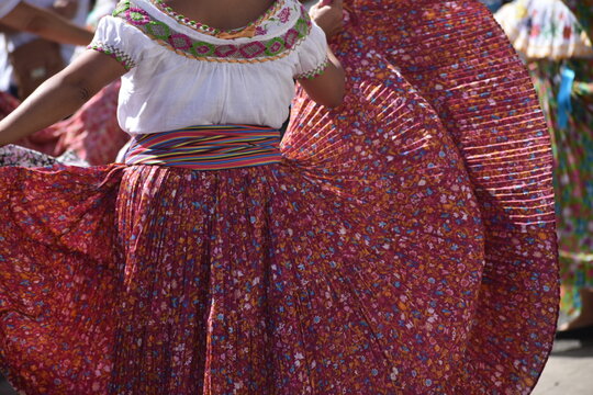 Colorfull panemian pollera folklore typical dress women parade