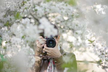 photographer taking pictures