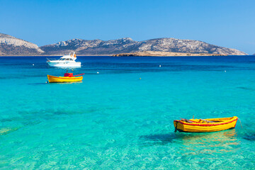 At the fishing port of Koufonisi island, a beautiful little island in Cyclades complex, Aegean Sea, Greece, famous for clear waters and tranquility. - obrazy, fototapety, plakaty