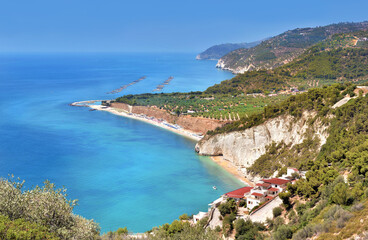 Fototapeta na wymiar beautiful seaside view of the Coast of puglia in Italy with turq
