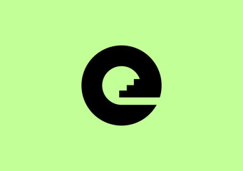 stair logo symbol in the middle of logomark letter e