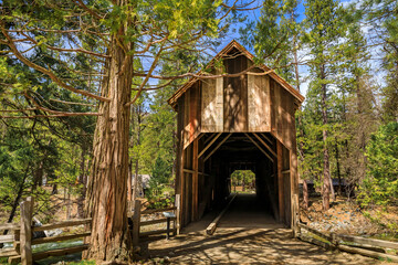 Fototapeta na wymiar Old wooden Wawona Covered Bridge, Yosemite National Park, California