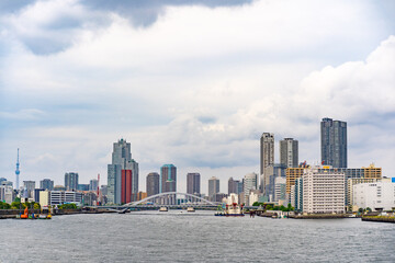竹芝客船ターミナルから見た築地方面の風景