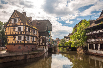 La Petite France, canaux du Rhin à Strasbourg