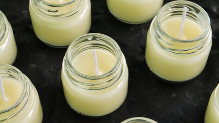 Produção de velas aromáticas