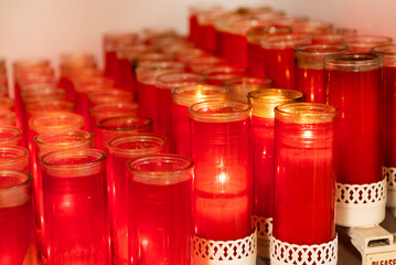 red church candles 