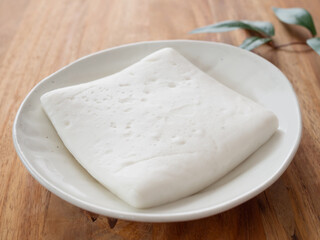 皿の上のはんぺん