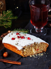 christmas cake with currants - 602898021