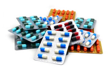 Oral medications include dosage form of hard gelatin capsules.