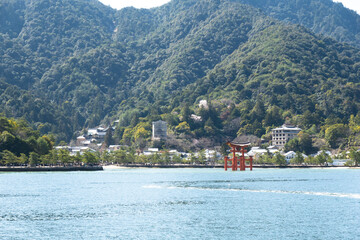 世界文化遺産「厳島神社 海上鳥居」広島県廿日市市