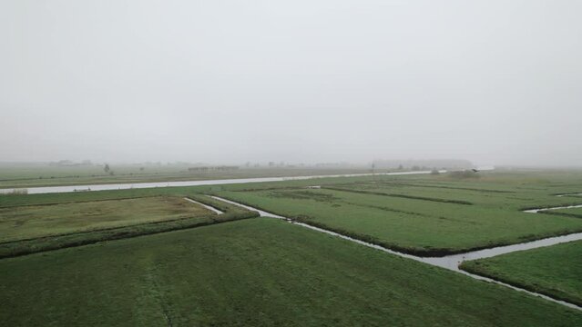 Canals, ditches and polders, Bleskensgraaf, Netherlands