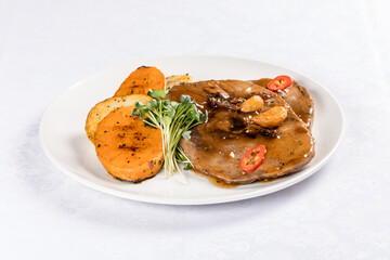 potatoes with meat
