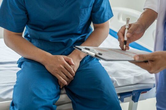 Prostate cancer specialist and testicular cancer patient discuss testicular cancer test report Testicular Cancer and Prostate Cancer Infertility, EPAD - European Prostate Cancer Awareness Day