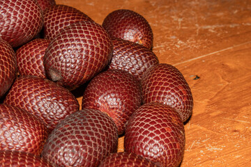 The aguajes are very tasty fruits and with excellent nutritional properties, the aguaje fruit of the Peruvian Amazon