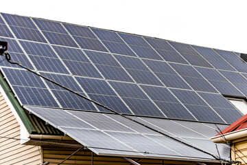 Solar panels in a private house as autonomous ecological electri