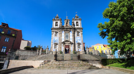 Fototapeta na wymiar Church of Saint Ildefonso in Porto, Portugual
