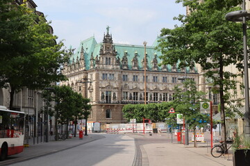 Obraz premium Historic town hall in Hamburg