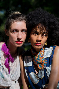 Detachment and controversy in relationship