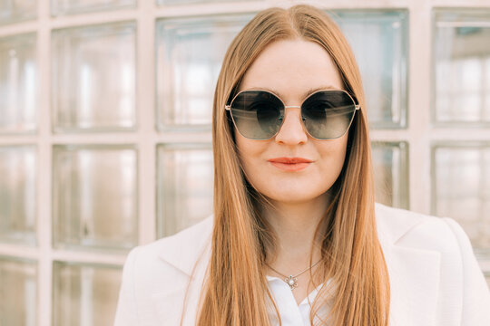 Close up of a woman in sunglasses
