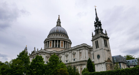 Fototapeta na wymiar The St. Paul's Churchyard in London, United Kingdom