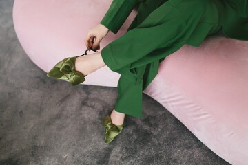 Anonymous fashion with shoes