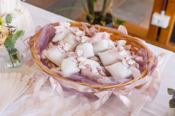 bomboniere, people, gift, wedding, food, no, bomboniera, celebrations, reception, box, color, group, white, sweet, drink, confetti, close-up, packaging, objects, container, ribbon, italian, decoration